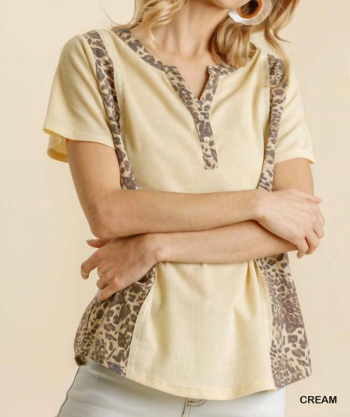 Umgee - Leopard Trim Waffle Knit Top