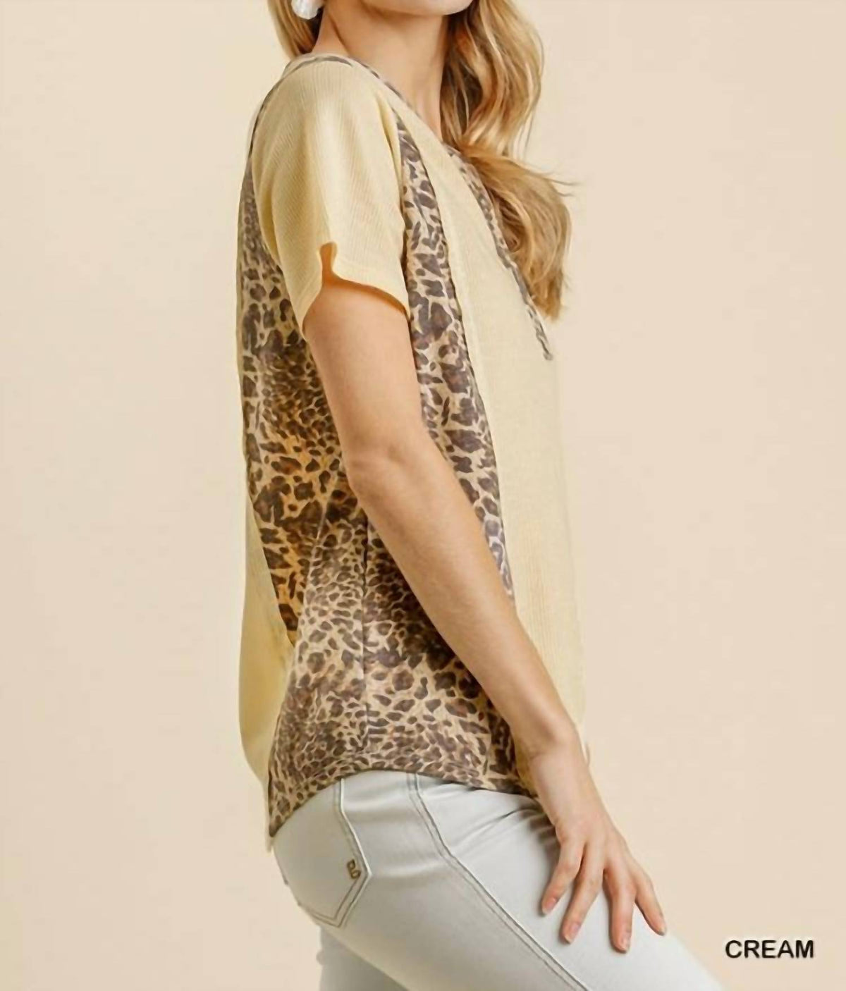 Umgee - Leopard Trim Waffle Knit Top