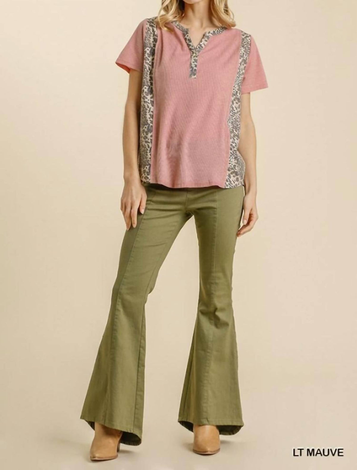 Umgee - Leopard Trim Waffle Knit Top