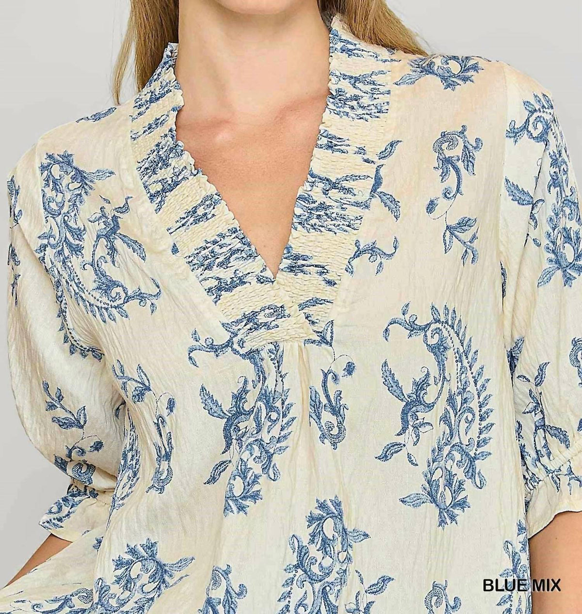 Umgee - Paisley Print V-neck Top