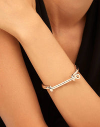 Unode50 - Unisex Shackle‑style Clasp Bangle Bracelet