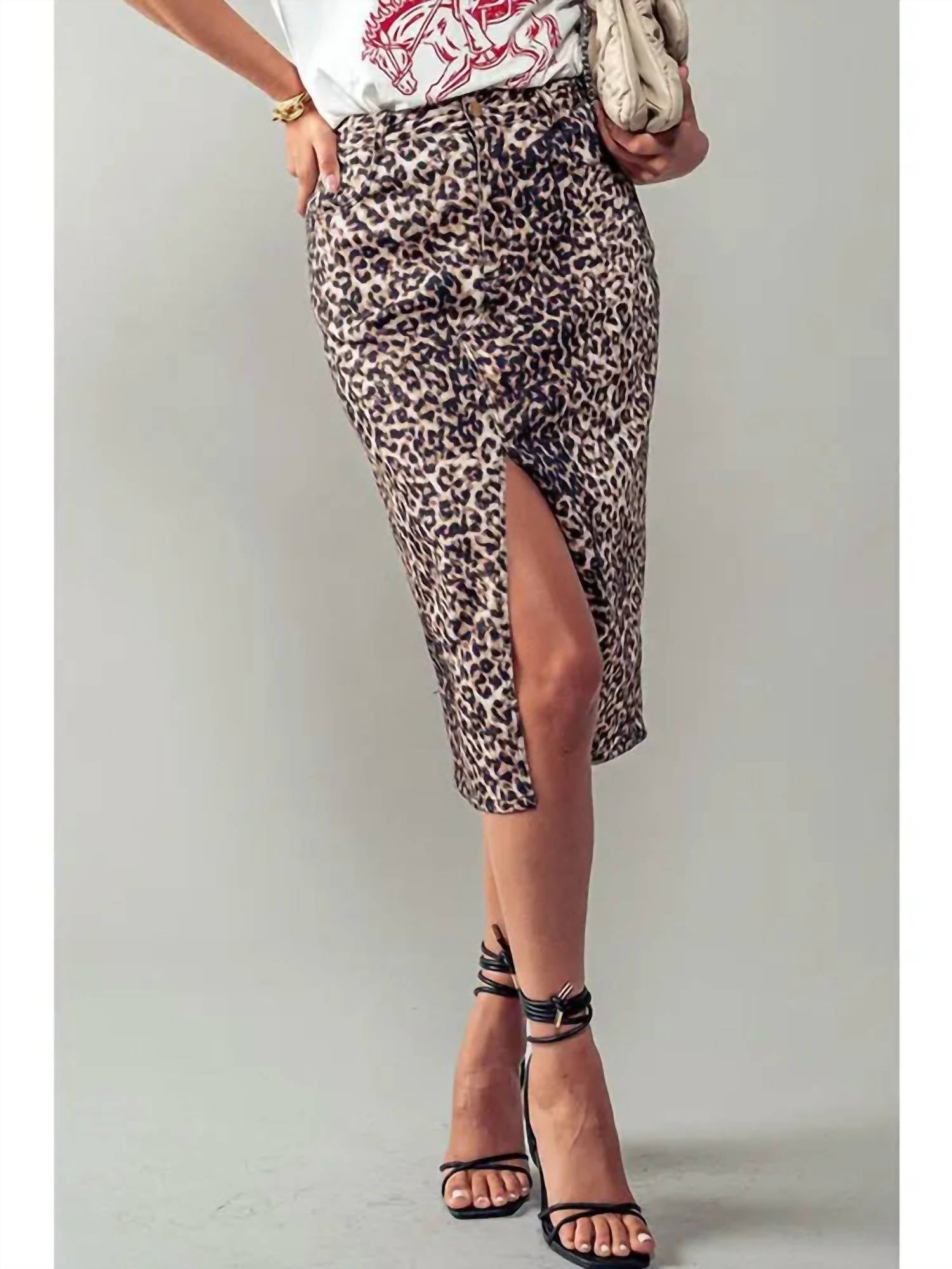 Urban Daizy - Leopard Denim Skirt - animal - brown - clothing