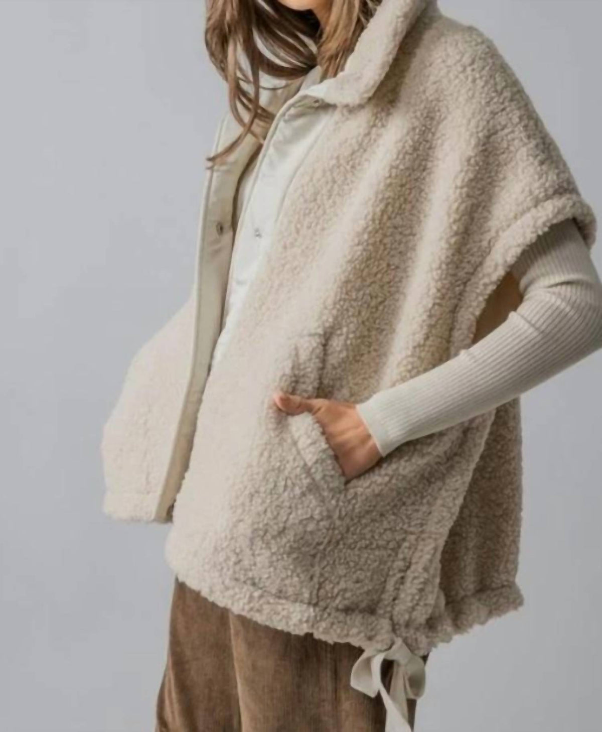 Urban Daizy - Snap Button Teddy Fleece Vest