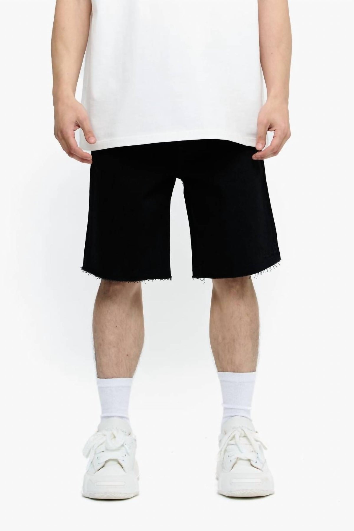 Valabasas - Mr. Shorts