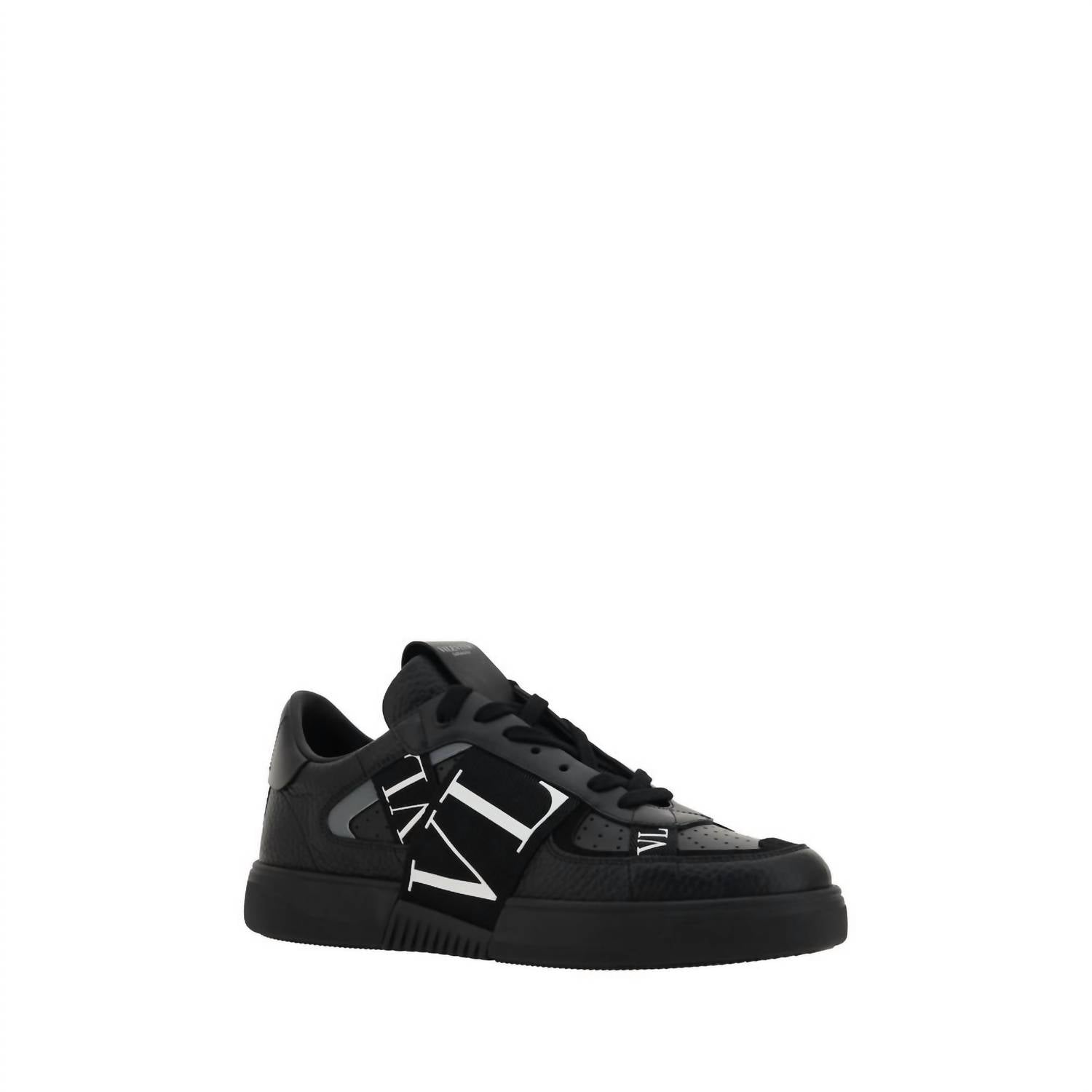 Valentino Garavani - Men's Vl7n Sneakers - black - leather - shoes