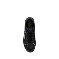 Valentino Garavani - Men's Vl7n Sneakers - black - leather - shoes