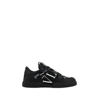 Valentino Garavani - Men's Vl7n Sneakers - black - leather - shoes
