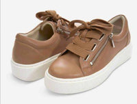 Vaneli - Women's Yucel Sneaker