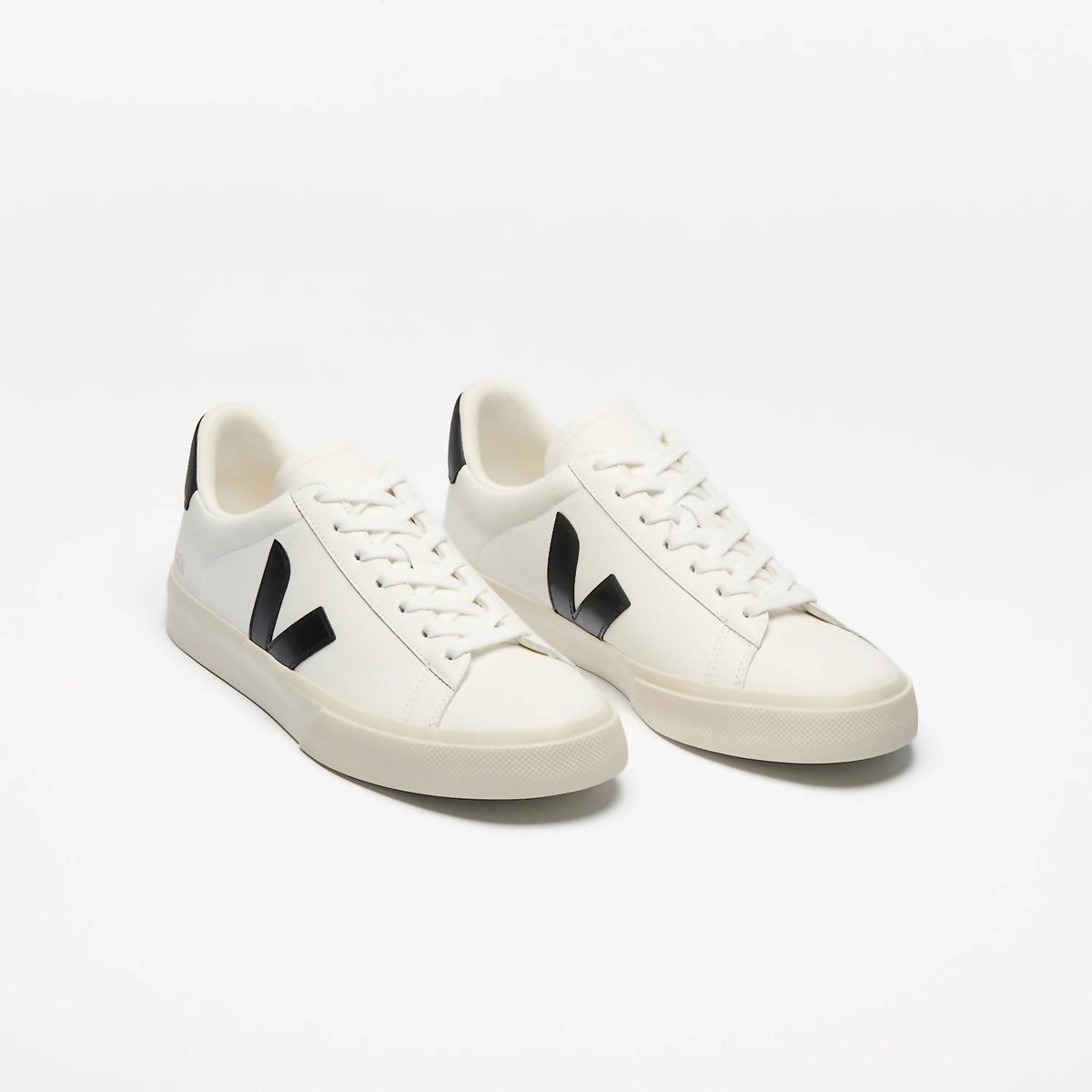Veja - Women's Campo Leather Sneakers