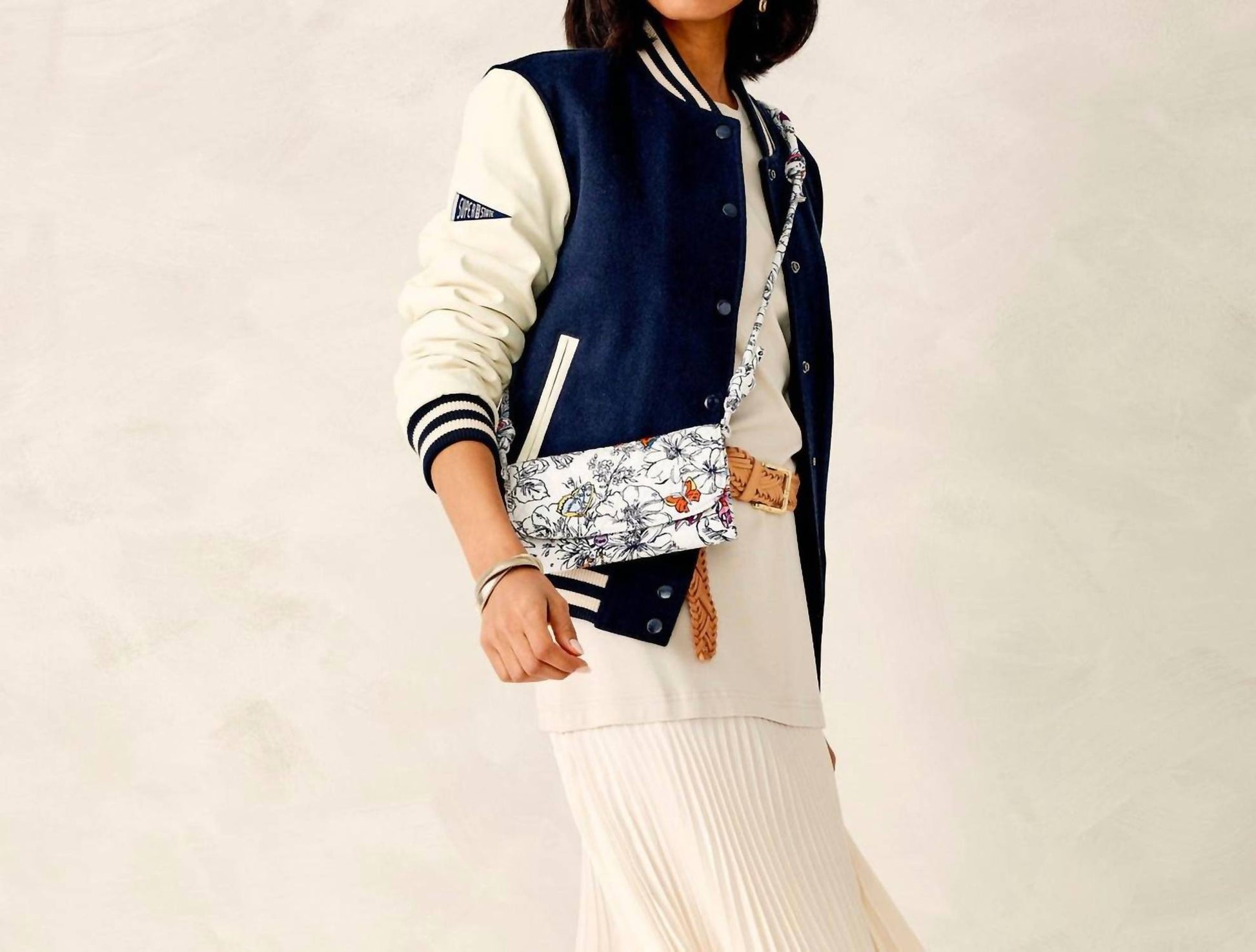 Vera Bradley - Women's Wildwood Crossbody Wallet - bags - handbags - money - clips