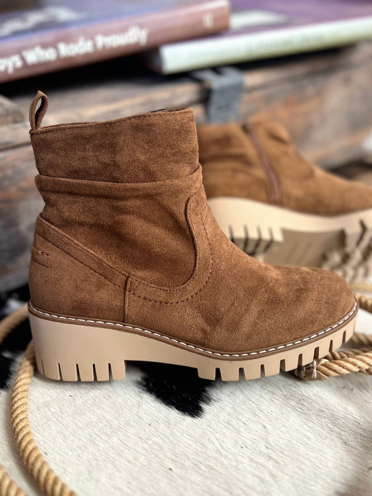 Very G - Women's Dashing Boots - ankle - boots - booties - brown