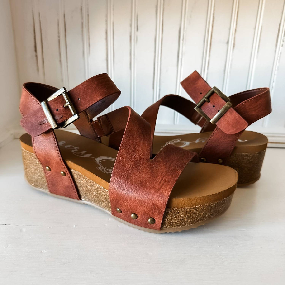Very G - Women's Shayne Wedge Sandal