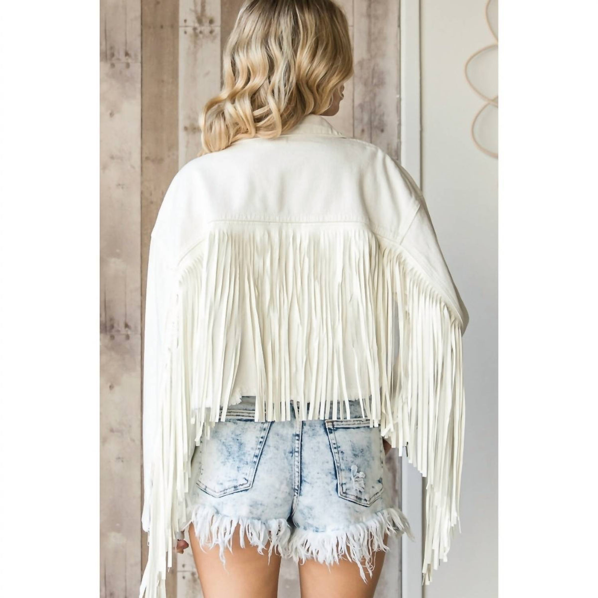 Veveret - Raw Hem Fringe Jacket
