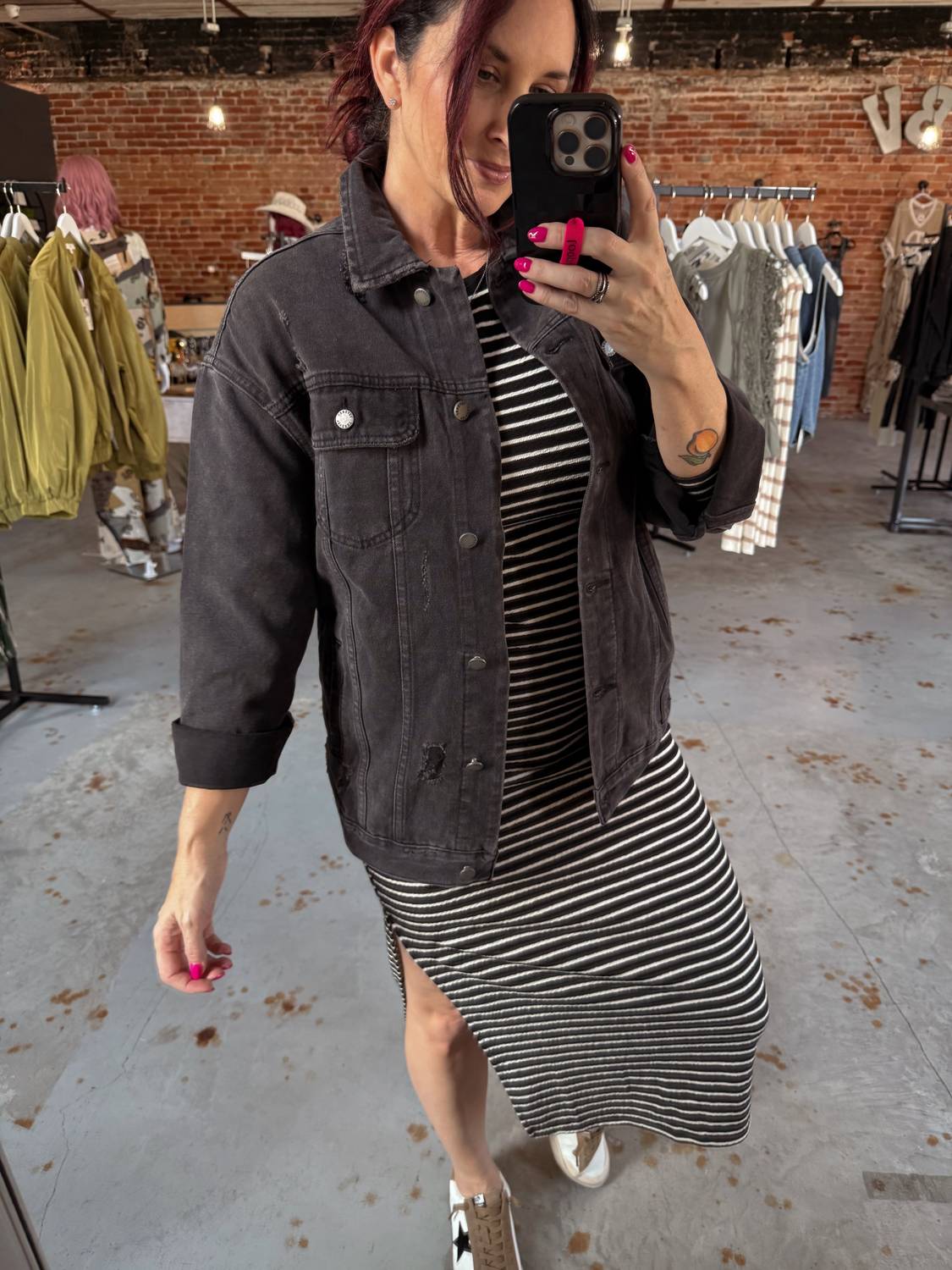 Veveret - Women's Oversized Denim Jacket