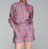 Vilagallo - Silk Scarf Shorts - bermudas - clothing - geometric