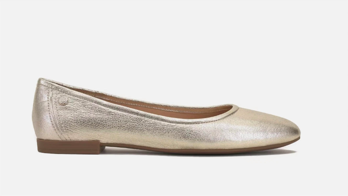Vince Camuto - Women's Minndy ballet flat