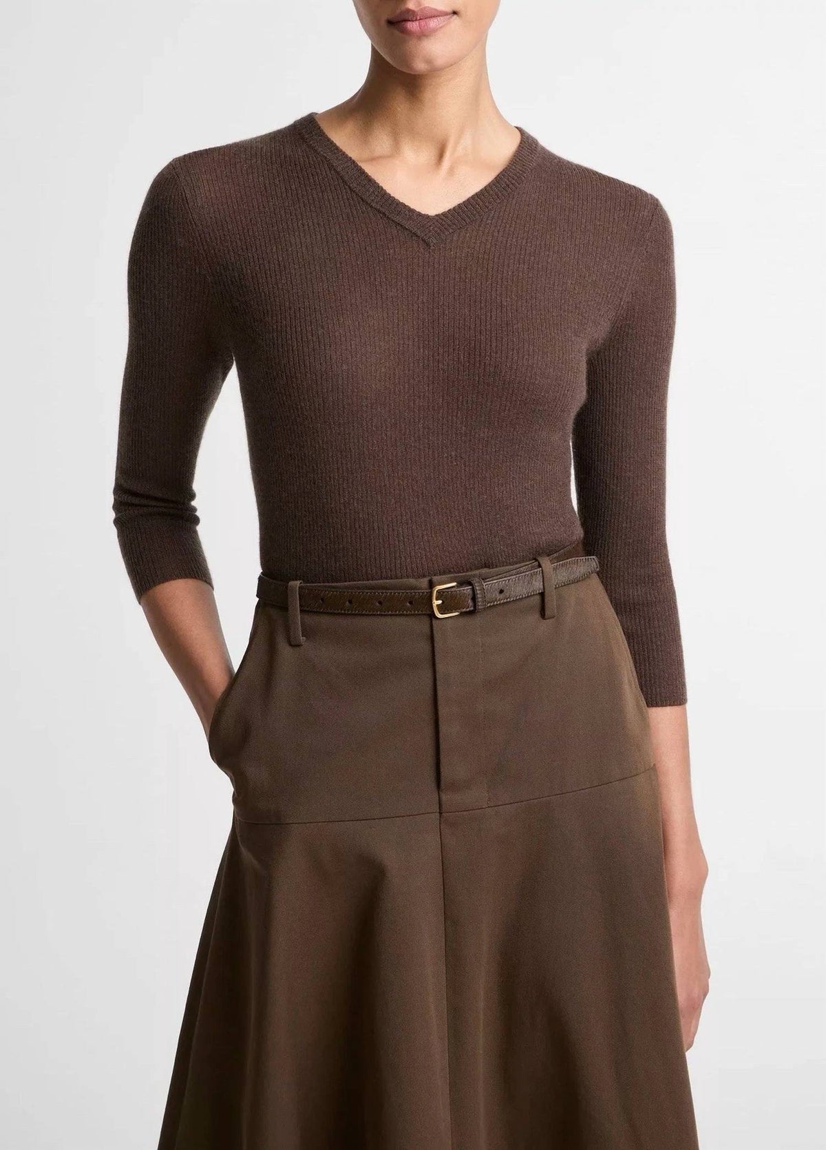 Vince - HIGH V-NECK TOP