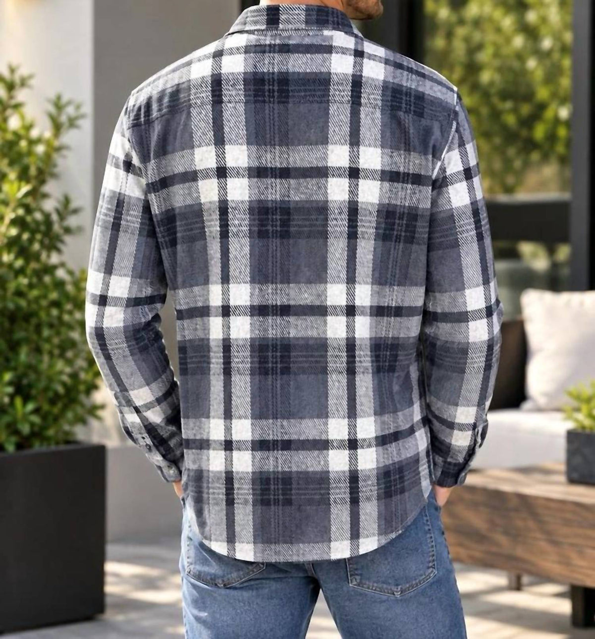 Vince - PLAID BUTTON-DOWN SHIRT