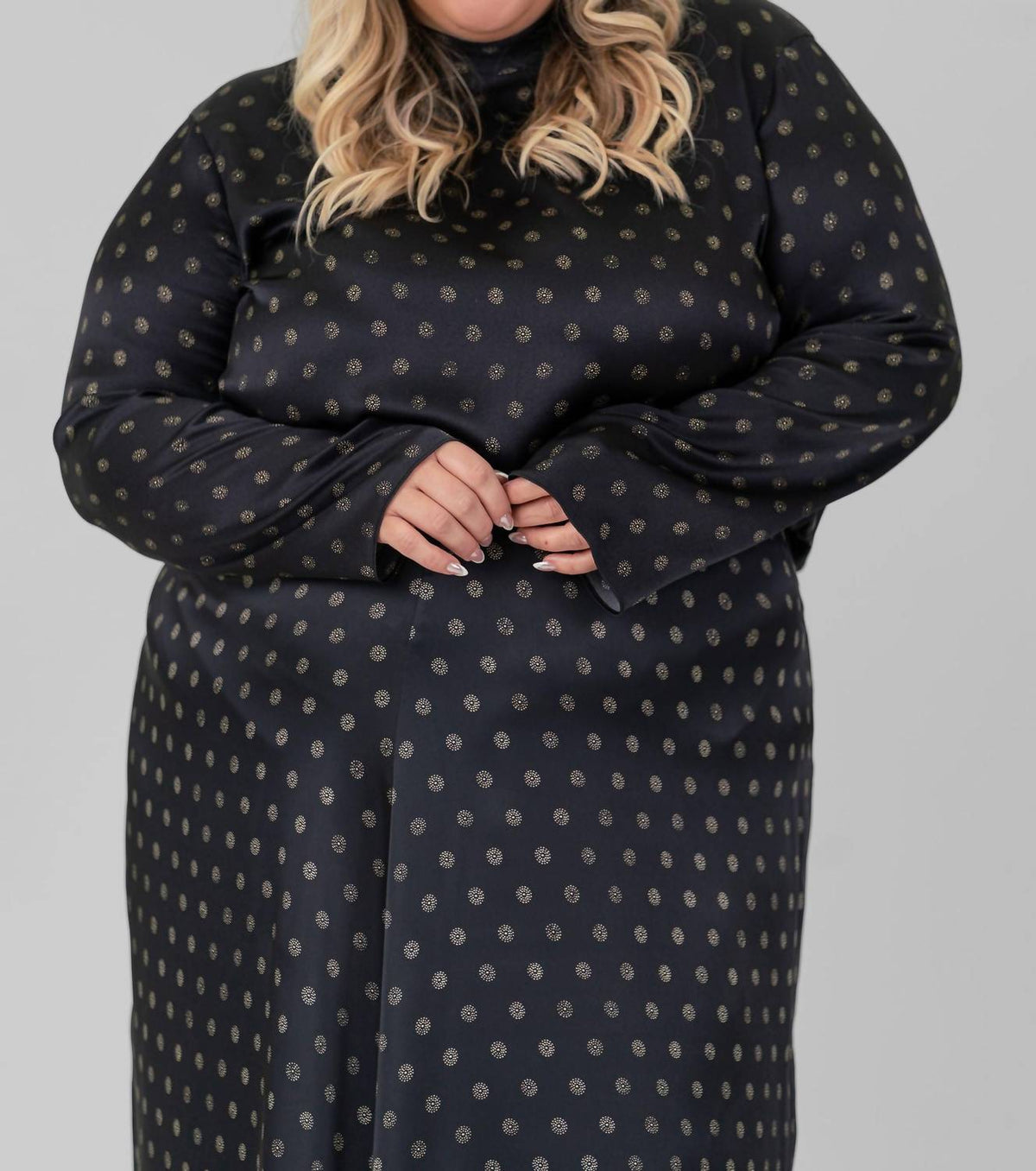 Vince - Sun Dot Mock Neck Blouse - Plus