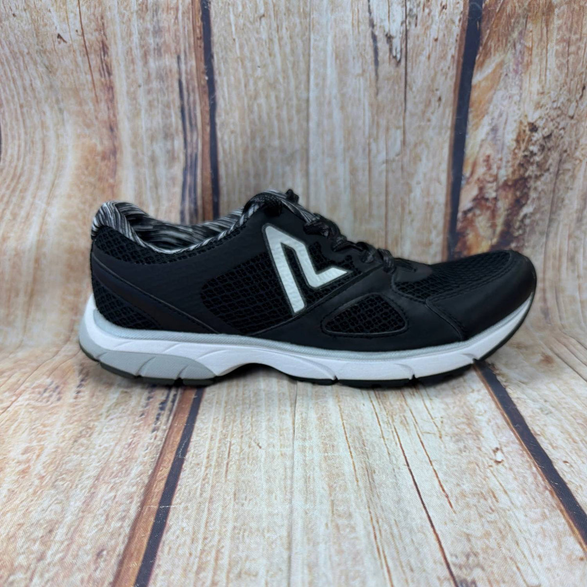 Vionic - Women's Drift Low-top Active Walking Shoes