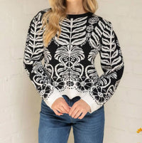 Voy - Scalloped Hem Printed Sweater