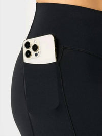 Vuori - All The Form Pocket Short