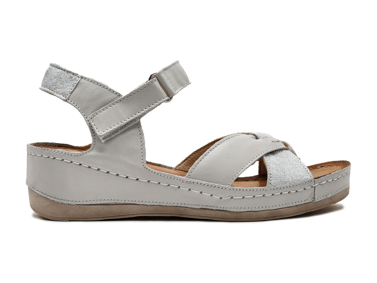 Wasak - Women's Aster Leather Sandal