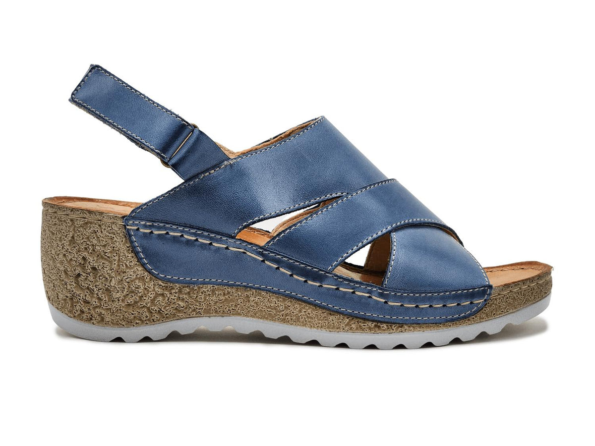 Wasak - Women's Elara Wedge Sandal