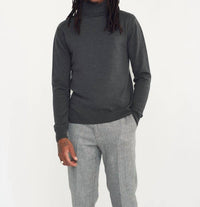 STERLING ROLL NECK SWEATSHIRT