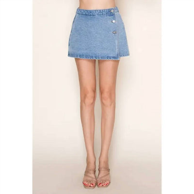 White Birch - 3-button Detail Skort