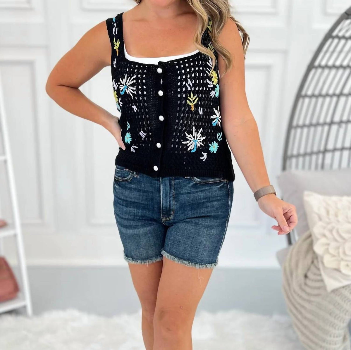 White Birch - Floral Knit Pearl Button Tank