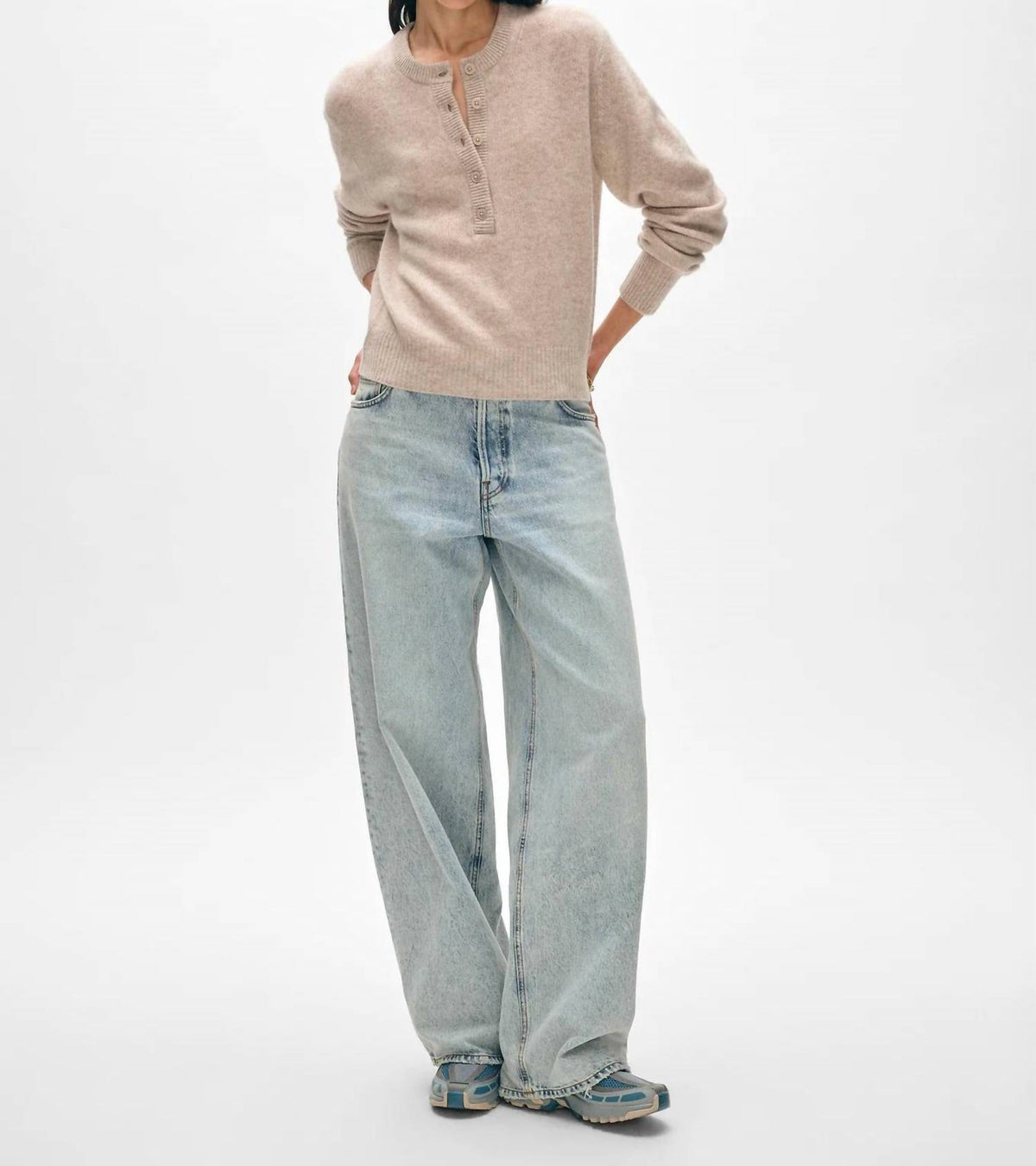 White + Warren - Cashmere Featherweight Button Henley Sweater