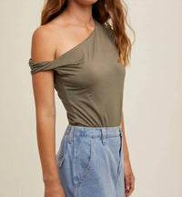 Wishlist - Asymmetrical One Shoulder Knit Top