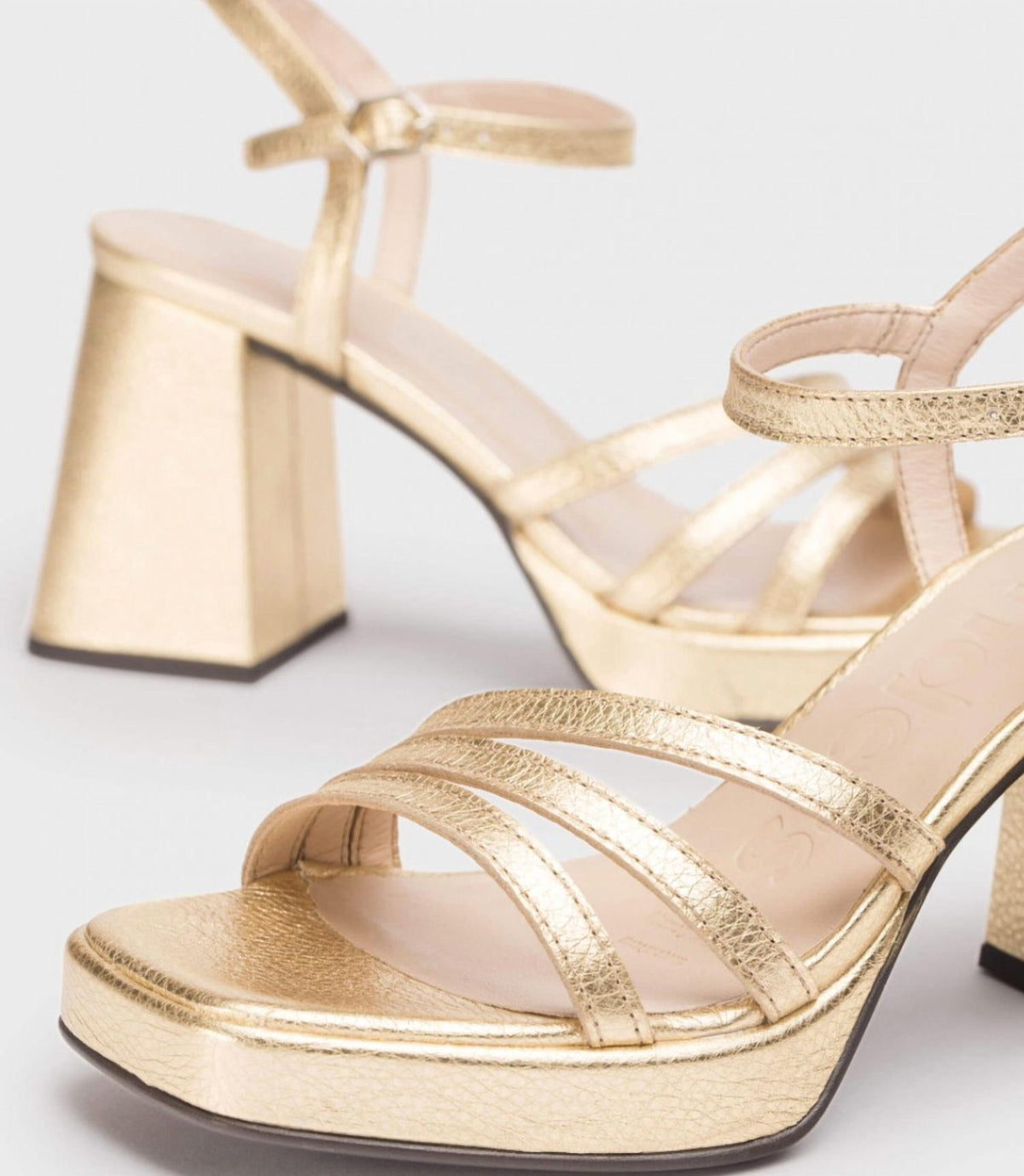 Wonders - Platinum Love Sandal