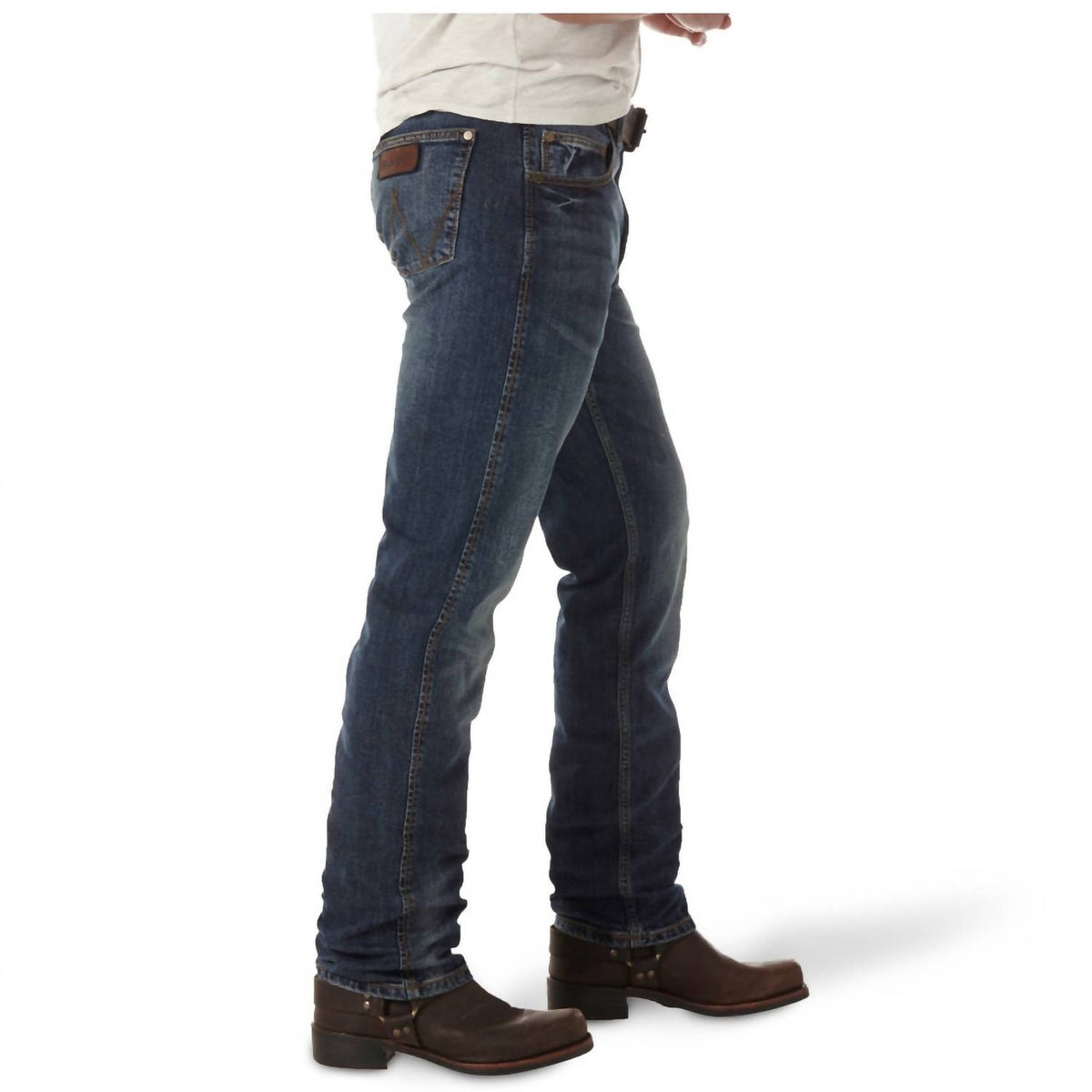 Wrangler - Men's Retro Slim Fit Straight Jean