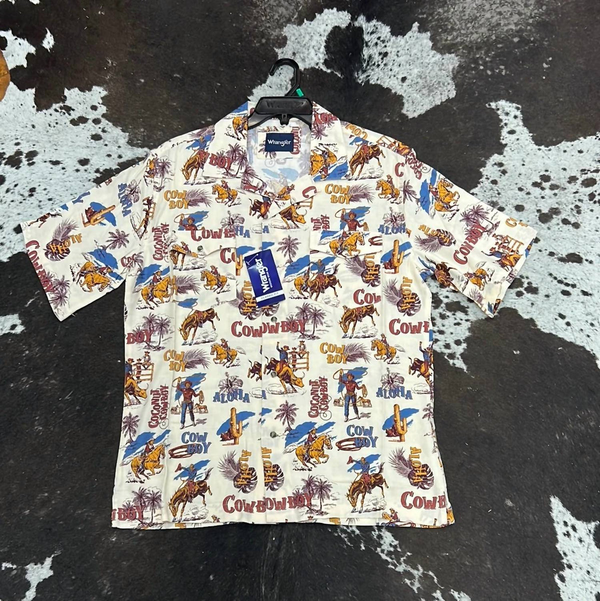 Wrangler - Men's Cowboy Short Sleeve Shirt