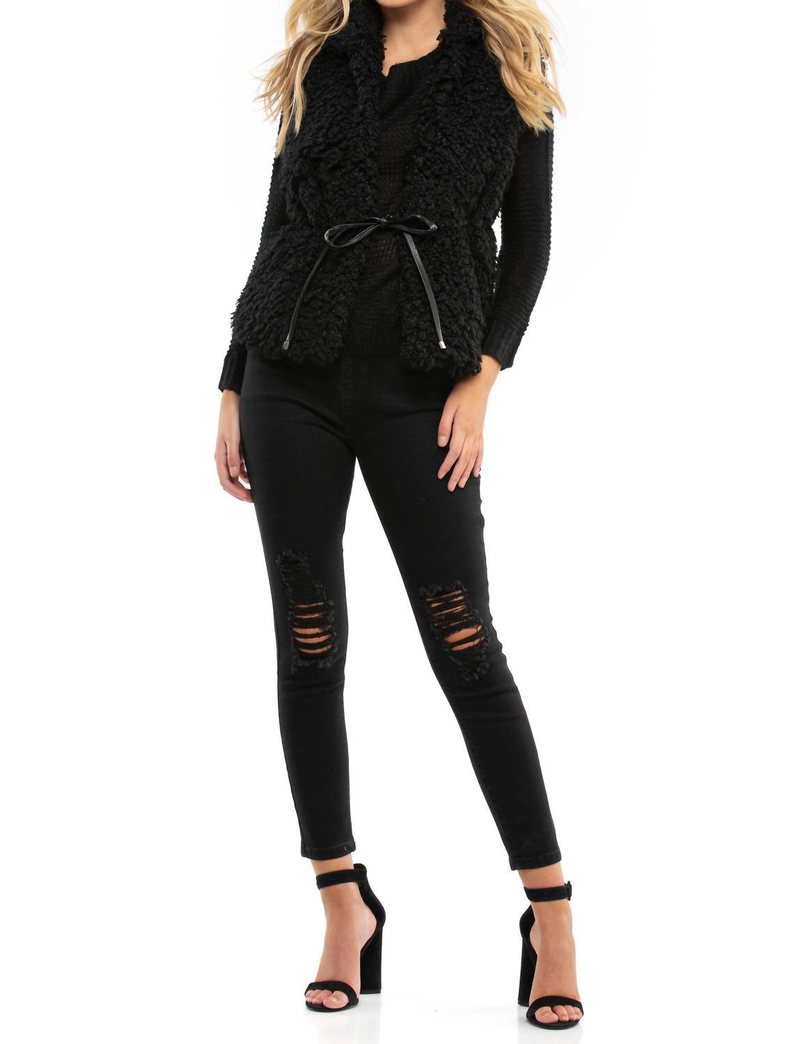 Wyldr - Country Days Fluffy Gilet Faux Fur Vest - black - clothing - jackets