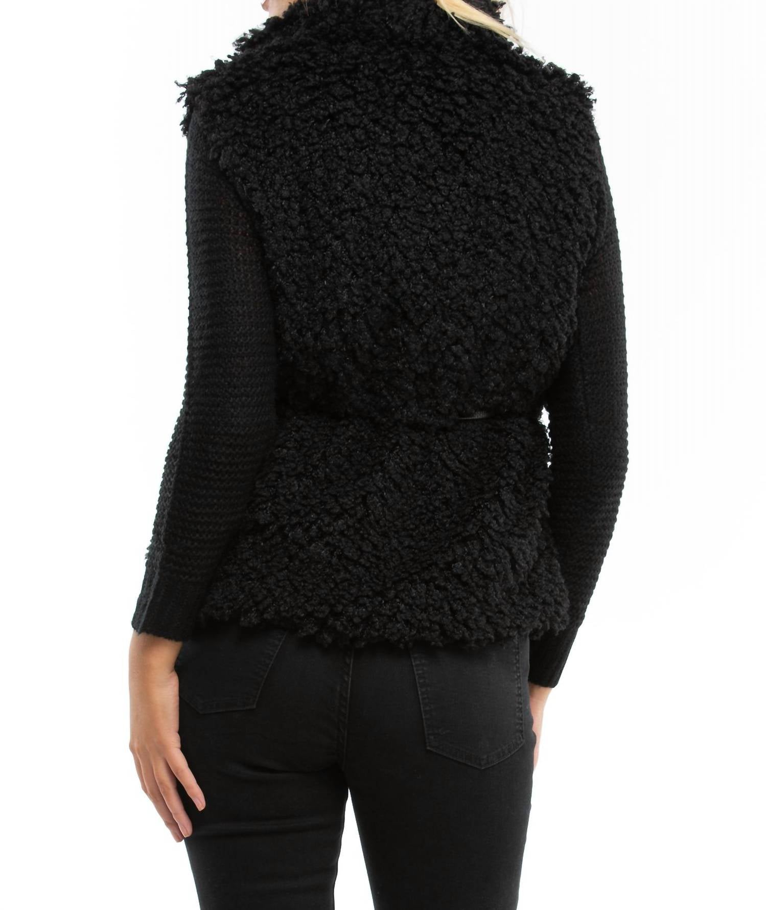 Wyldr - Country Days Fluffy Gilet Faux Fur Vest - black - clothing - jackets