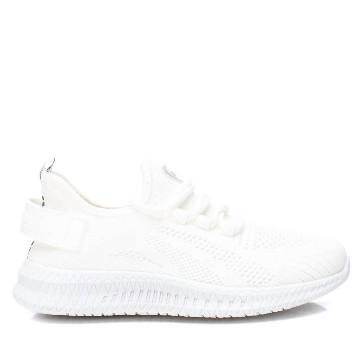 Xti - Women's 17160803 Refresh Sneaker