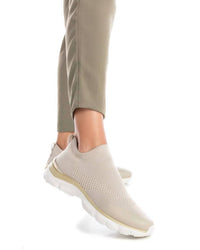 Xti - Women's 142454 Round Toe Sneakers