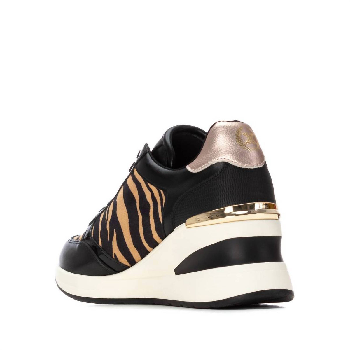 Xti - Women's 144378 Round Toe Sneakers