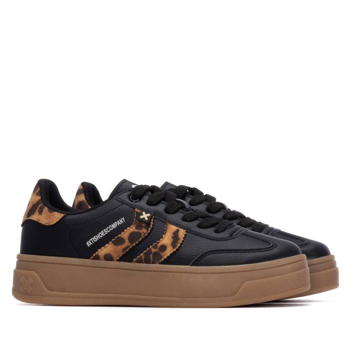Xti - Women's 144585 Round Toe Sneakers