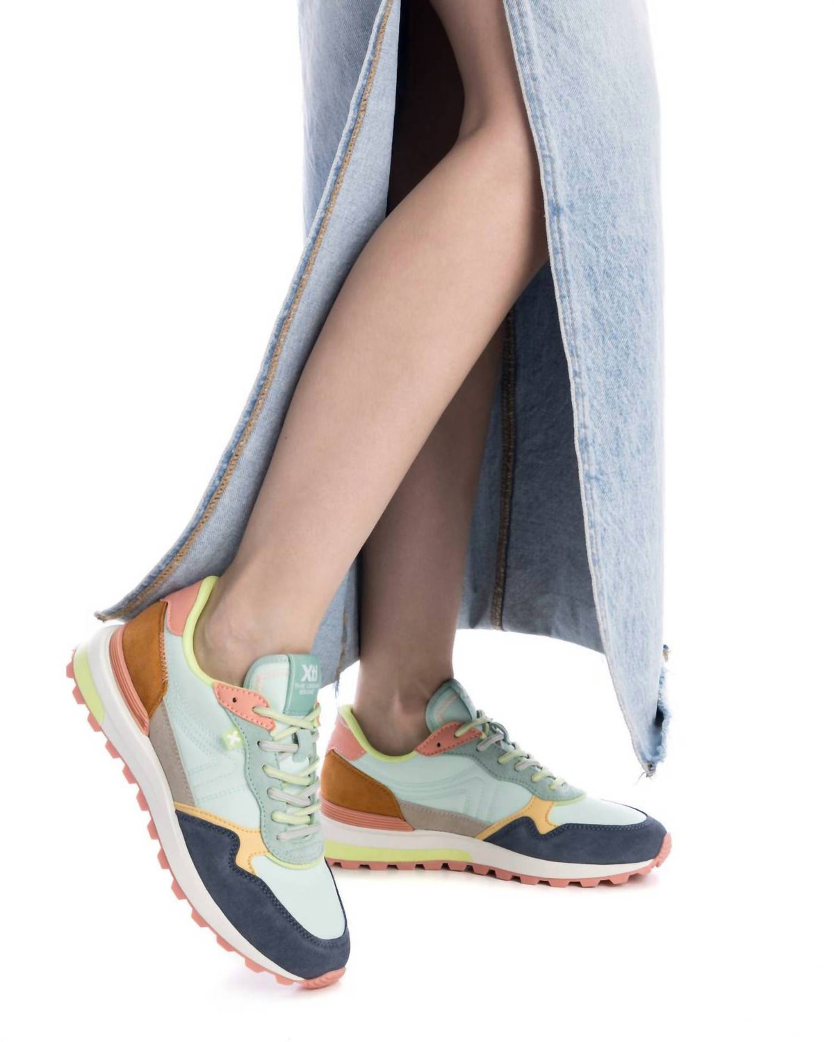 Xti - Women's Casual Sneakers