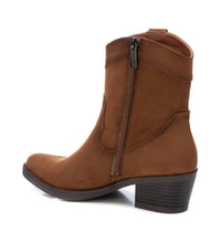 Xti - Women's Cowboy Ankle Booties