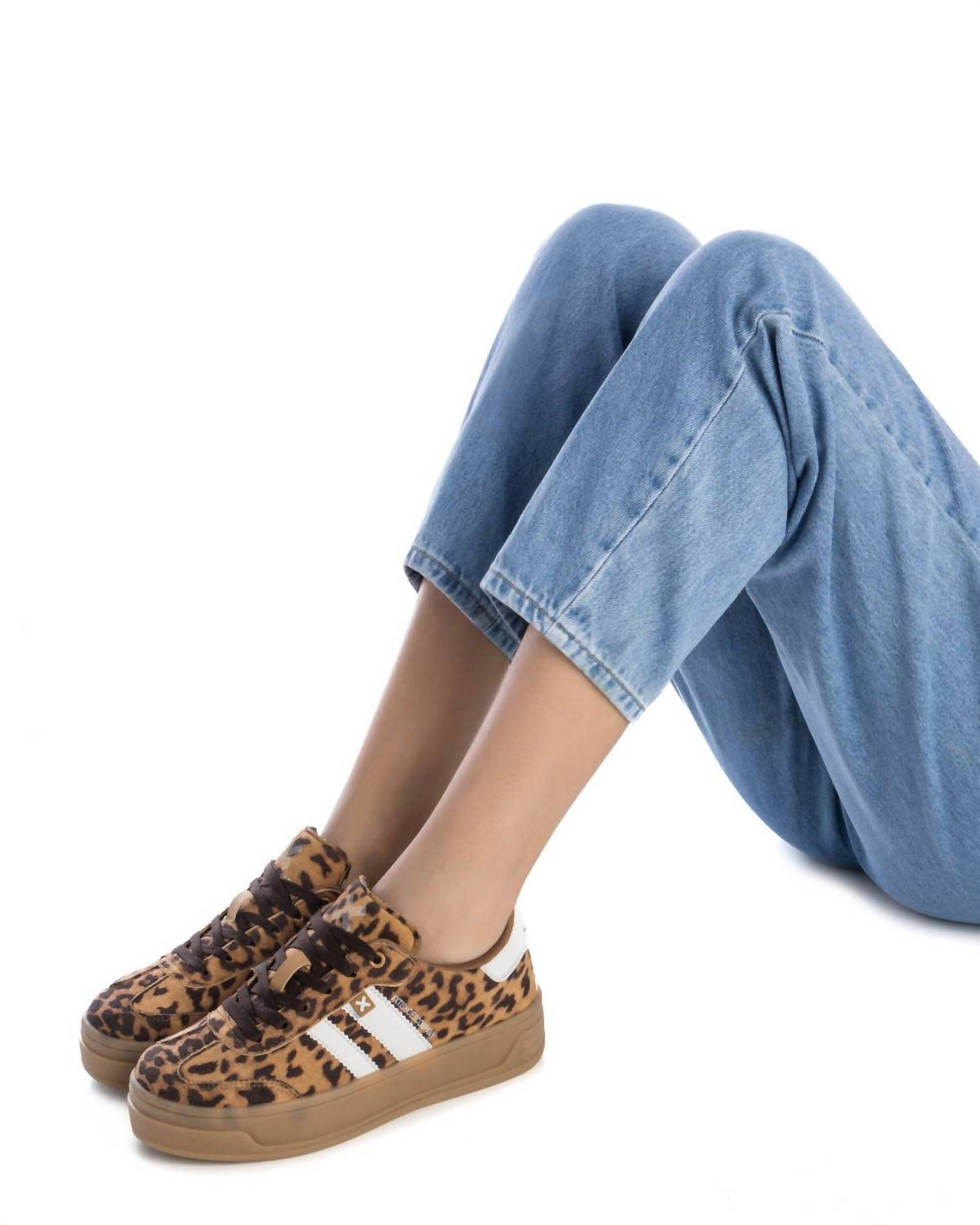 Xti - Women's Platform Trainer Sneakers