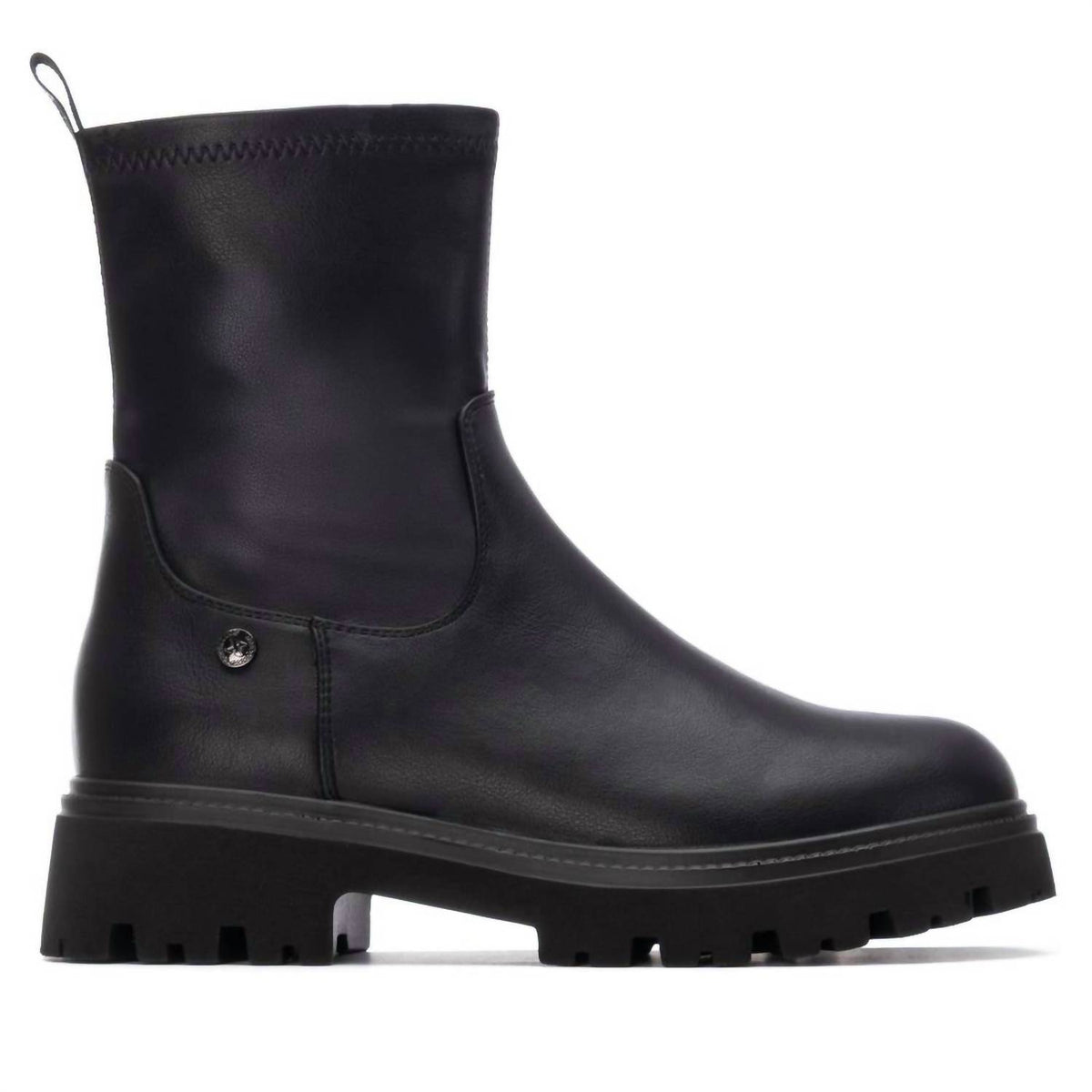 Xti - Women’s Round Toe 144657 Booties