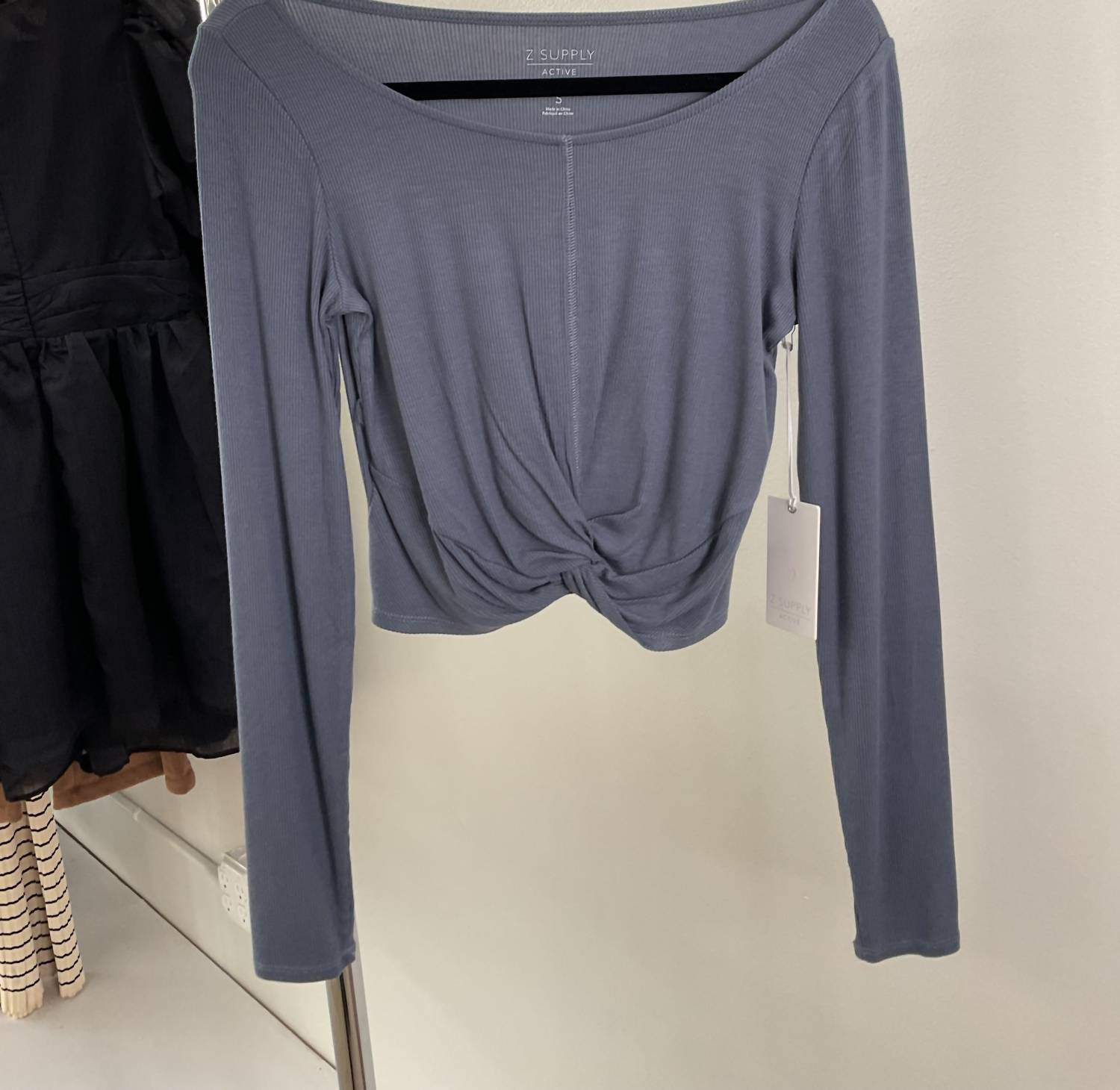 Z Supply - Sierra Twist Top - blouses - clothing - grey