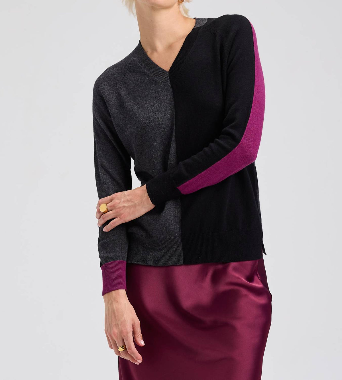 Zaket & Plover - Split V Neck Sweater