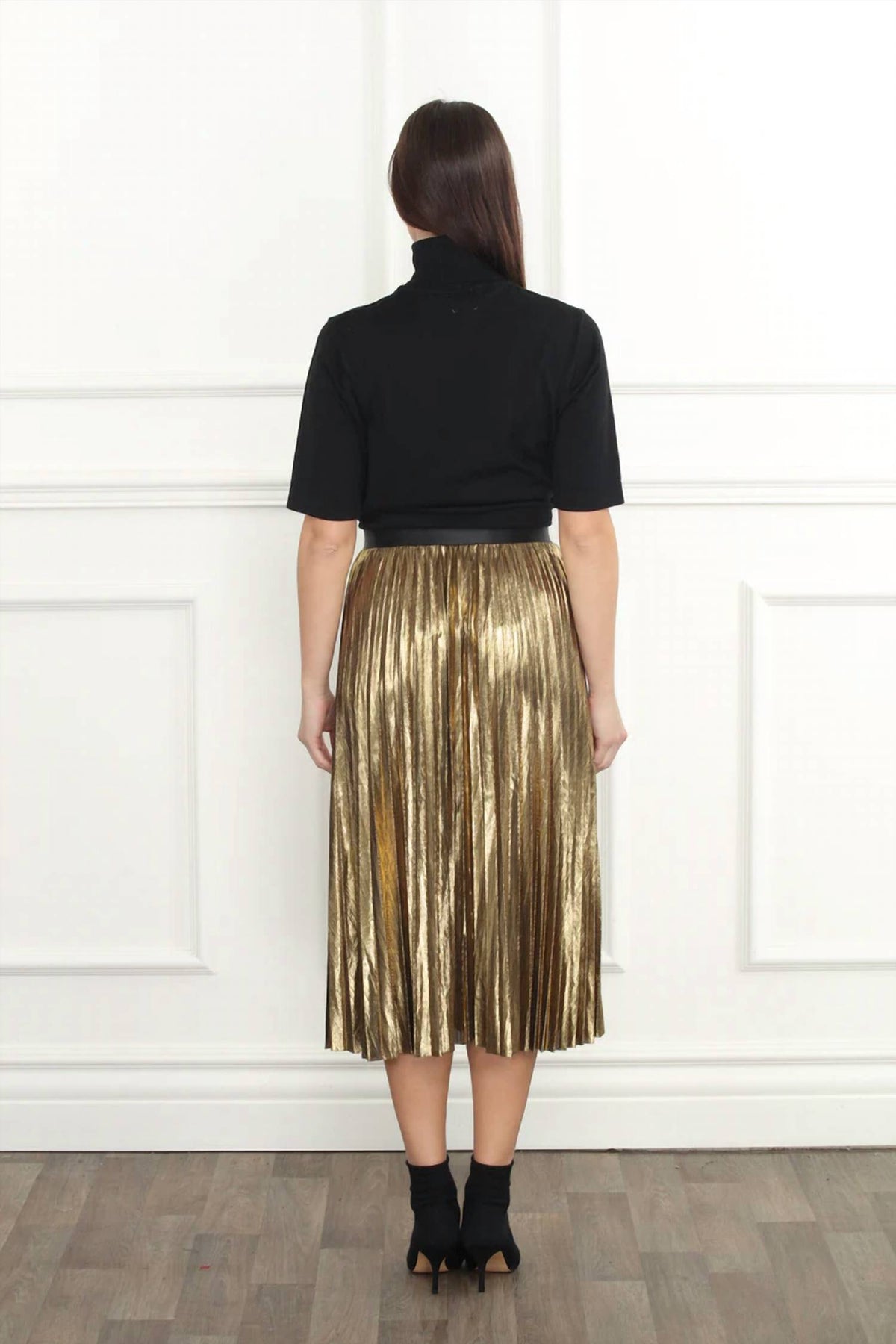 Zero Degree Celsius - PLEATED SKIRT