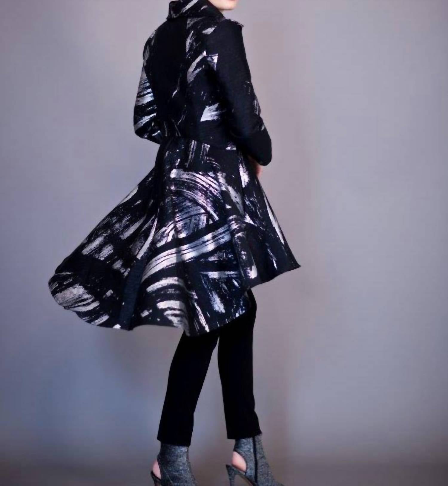 Samuel Dong - Zip & Flare Jacket